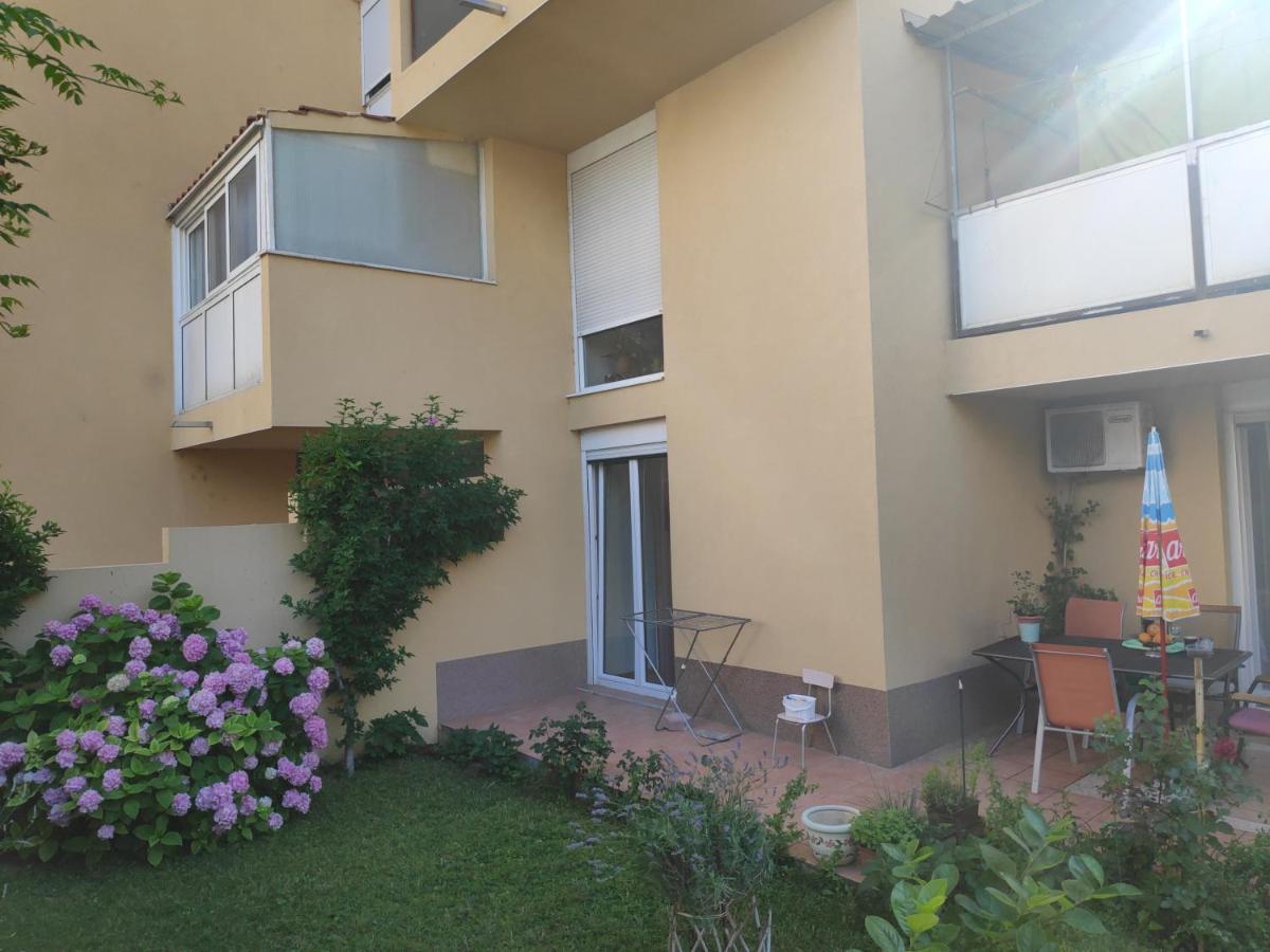 ספליט Spacious Apartment With Big Garden Near Beach מראה חיצוני תמונה