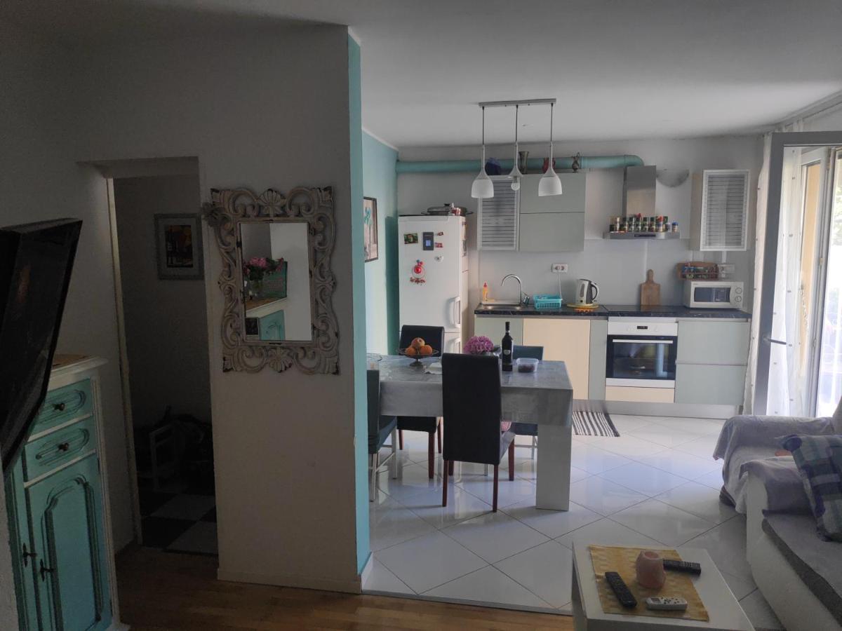 ספליט Spacious Apartment With Big Garden Near Beach מראה חיצוני תמונה