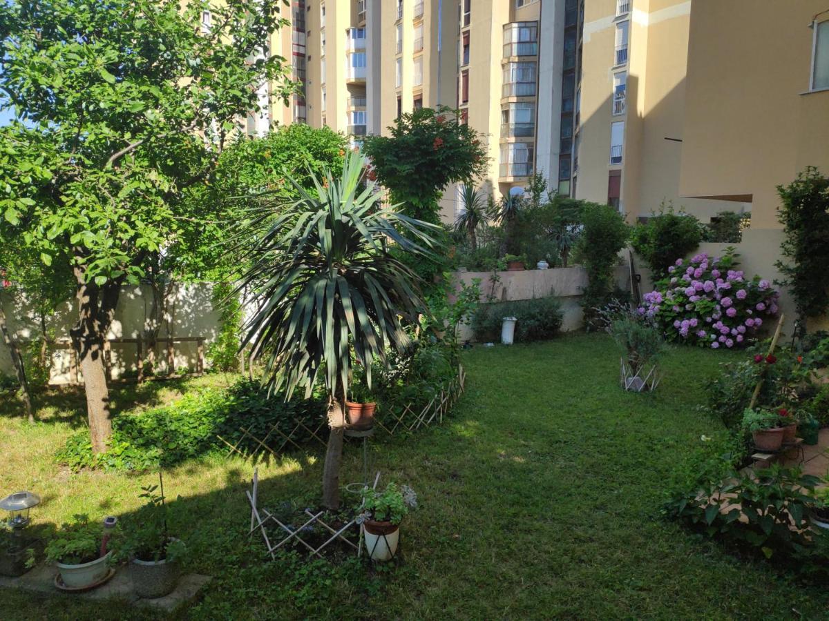 ספליט Spacious Apartment With Big Garden Near Beach מראה חיצוני תמונה