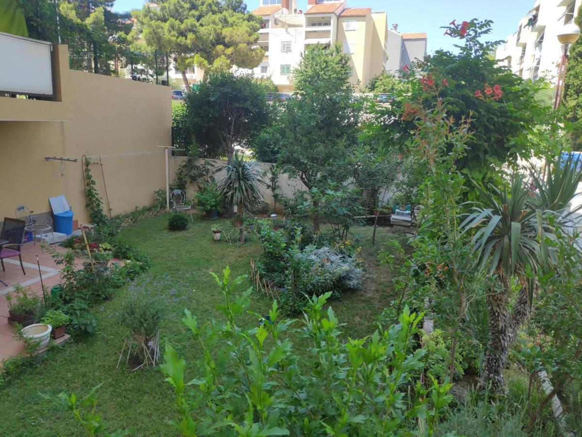 ספליט Spacious Apartment With Big Garden Near Beach מראה חיצוני תמונה