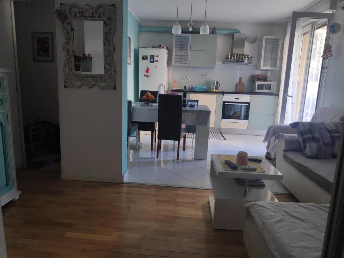 ספליט Spacious Apartment With Big Garden Near Beach מראה חיצוני תמונה